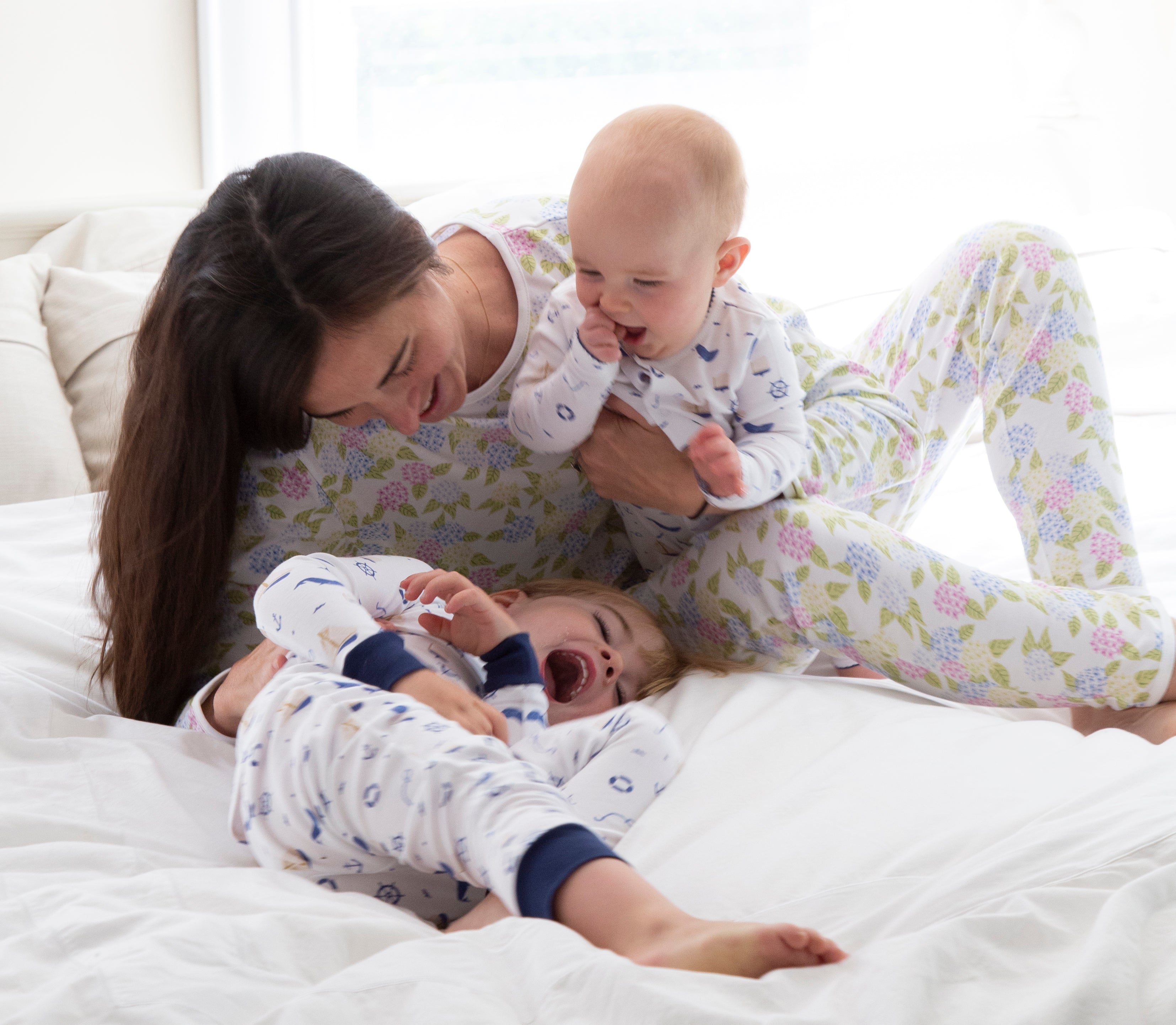 Women's Hydrangea Pajama Set